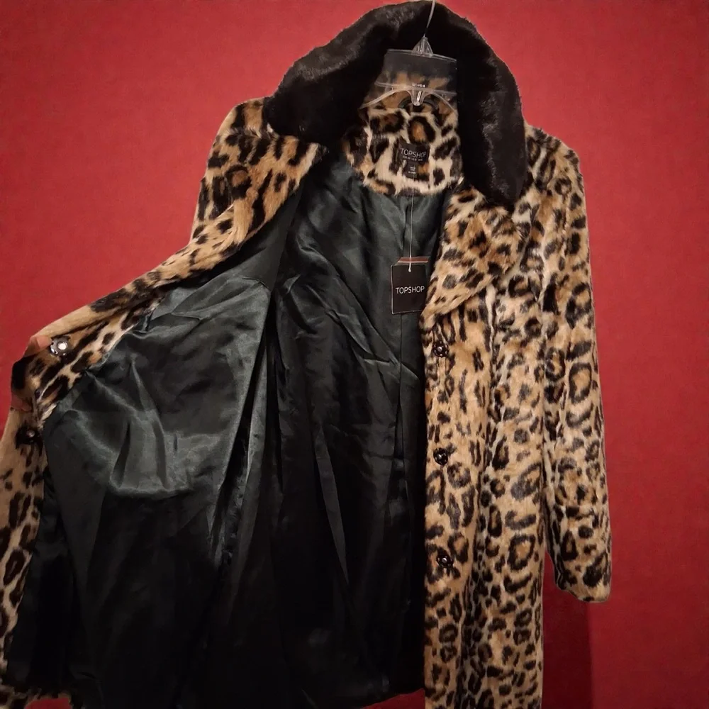 TOPSHOP Leopard Print Faux Fur Coat Mid-Length Mob Wife Style Women Size: 8